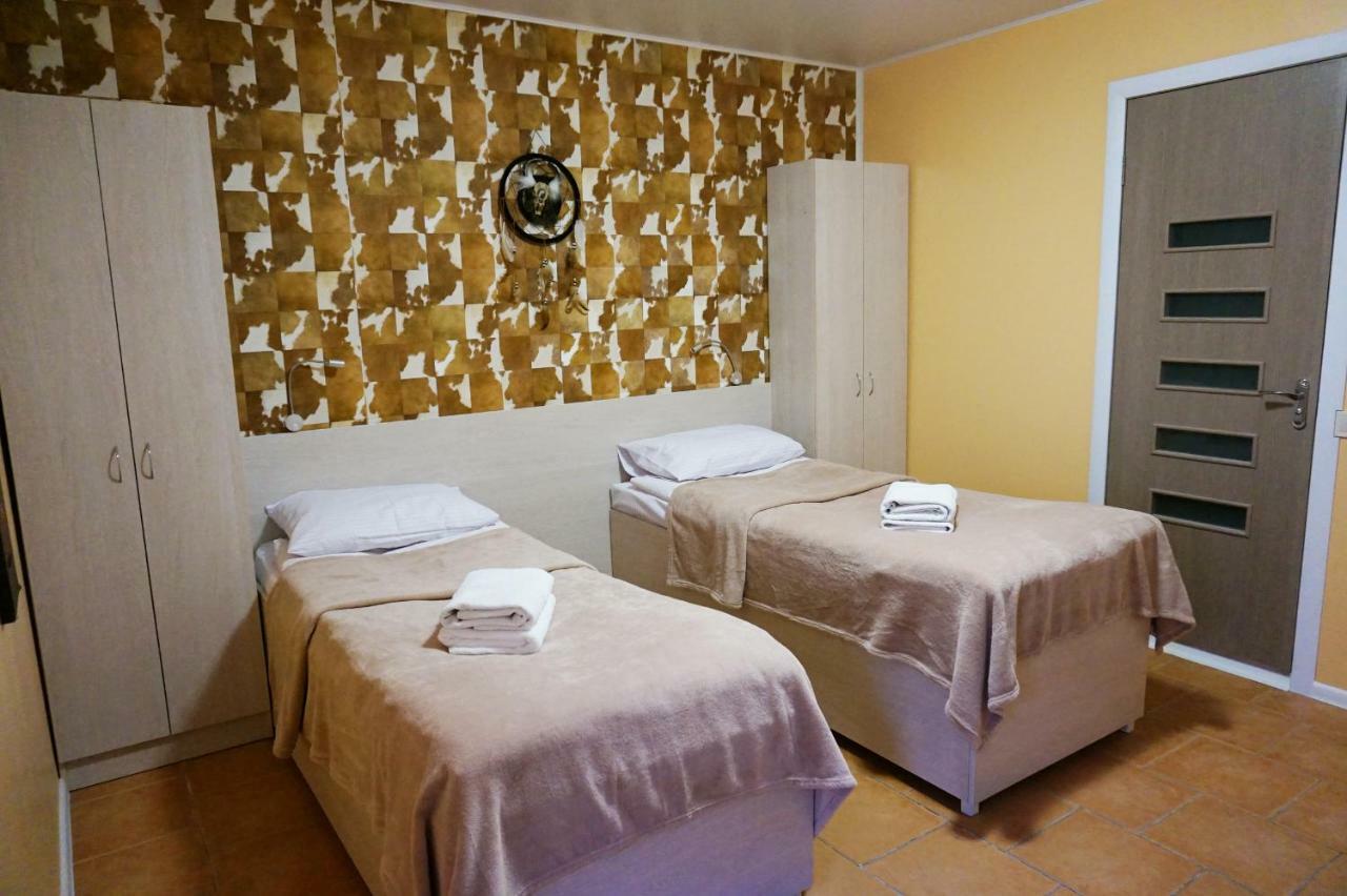Kolibri Hotel Odessa Buitenkant foto